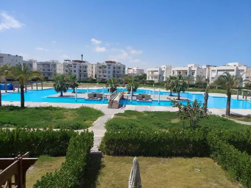 Amwaj North coast chalet in 1st floor families only
