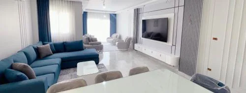 فيلا الترا مودرن جديدة تماما للايجار