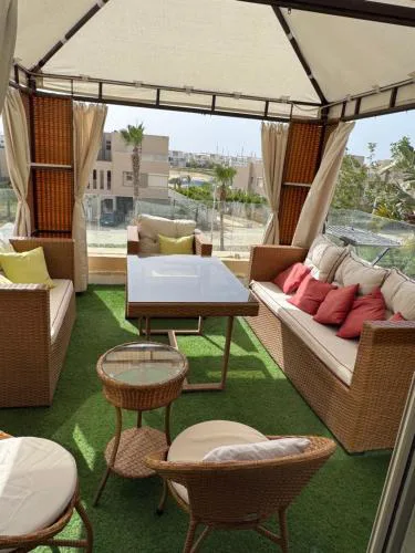 هاسندا باى عائلات فقط
