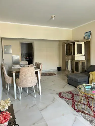 Modern Apartment Free Pool free beach access