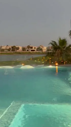 Stand alone villa lagoon view