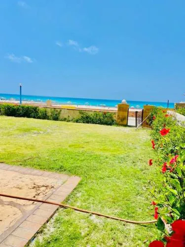 Villa with stunning sea views