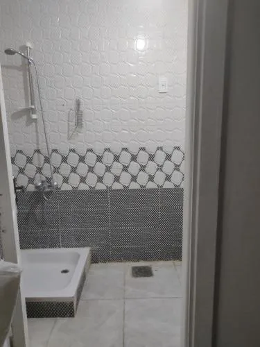 قرية ديمورا