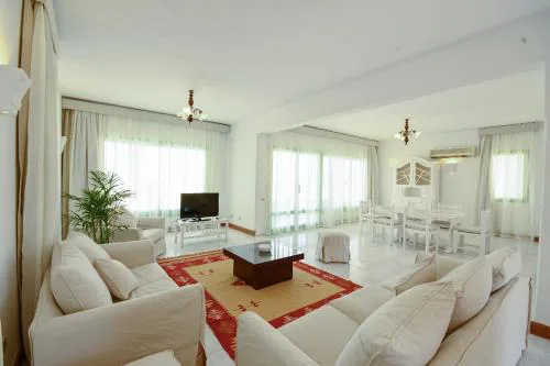 Beach house First Row sea view at Santa Monica next to Almaza Bay