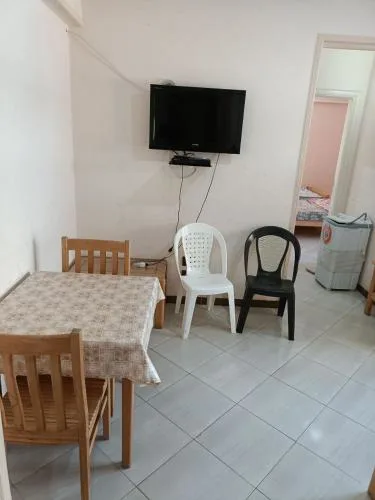 Cozy Apartment near Fayrouz Beach