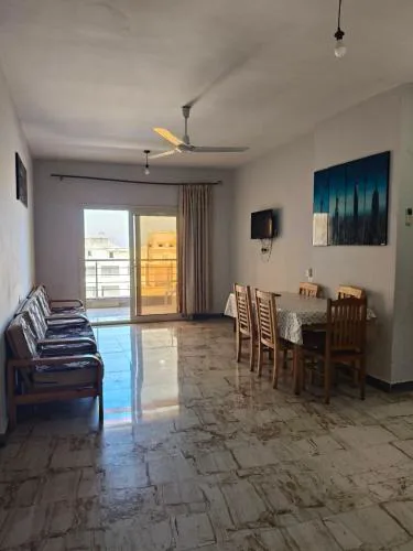 Downtown Apartment in Kamona Tower