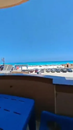 شالية مكيف على البحر مباشر