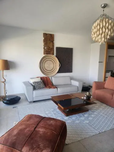 Swan Lake North Coast Luxurious Chalet