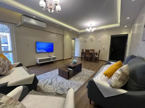 Cozy cheap apartment