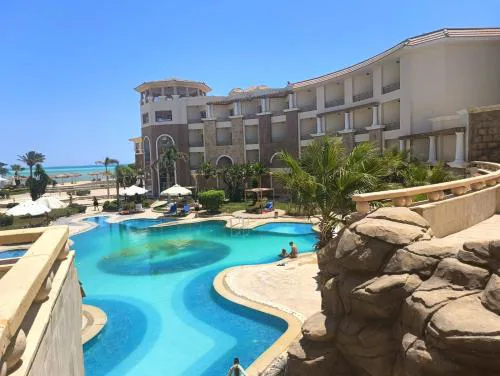 Royal Beach Resort