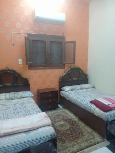 house alekhlel