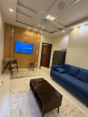 استديو أمام بوابه جامعه المنصوره شارع الجلاء