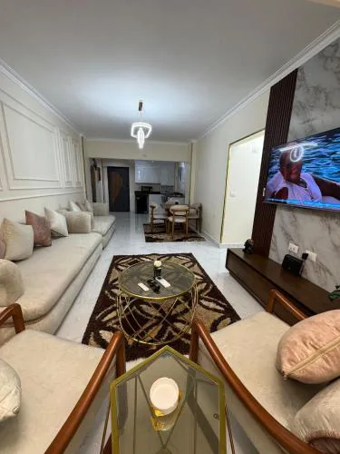 Luxurious and distinctive apartment in Obour شقه فاخره ومميزه في العبور