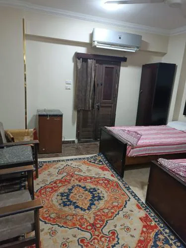 فندق الإيمان El Eman Hotel