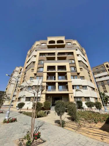 Apartment in newcapitalR3 maqsad compound newcairo