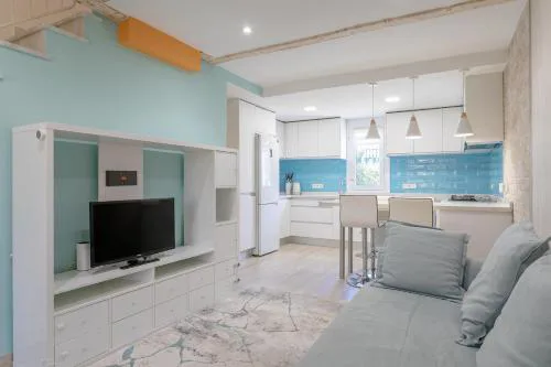 Bonita casa en urbanización privada muy cerca del mar y de Alicante