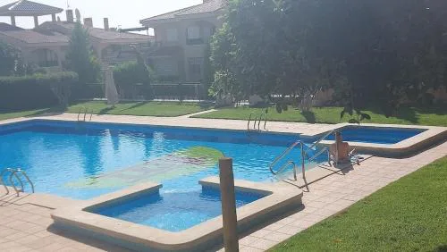 Bungalow en Novamar a 800 metros del mar