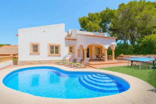 Villa Cinca by Villa Plus