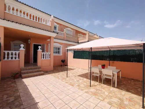 LA CASITA DEL CLOT