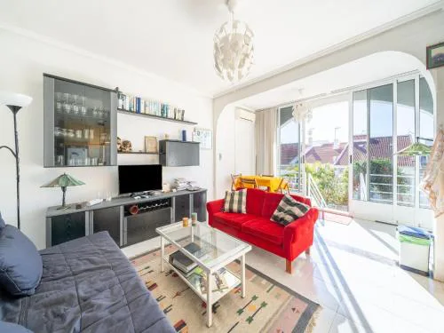 Casita Nicoline Quesada Gem