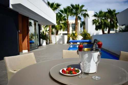 Luxury Villa LAGUNA - Ciudad Quesada