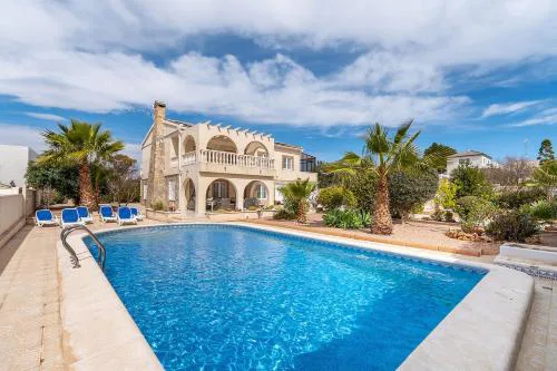 Villa Azul
