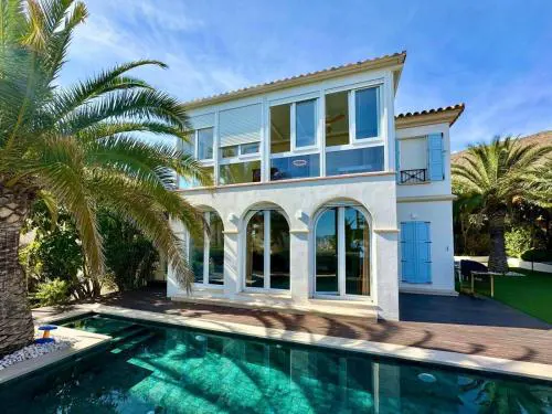 Asia Gardens Villa with private pool in Benidorm