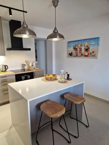 APARTAMENTO AQUAMARINA J&B SOLO FAMILIAS