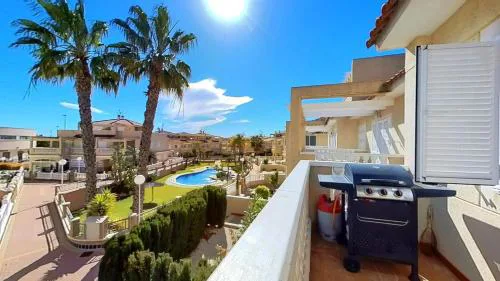 Beautiful Zeniamar Corner with Communal Pool