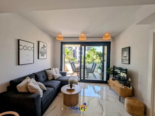 Chic Sunset Apart with Com Pool Duly14