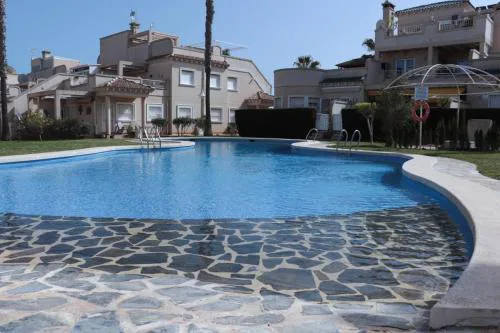 Dúplex- Terraza Soleada & Piscina a un Paso del Mar