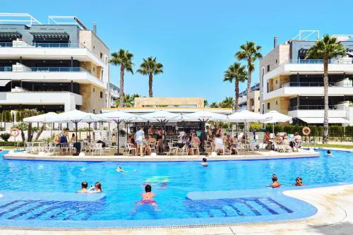Lovely Flamenca Village Penthouse-Apartment