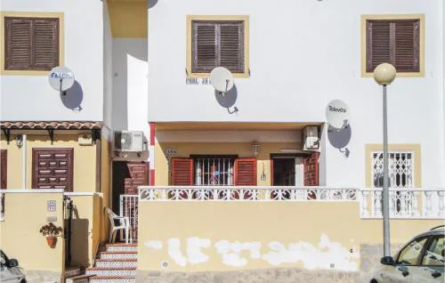 Stunning Apartment In Orihuela Costa