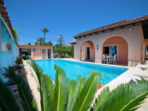 Holiday Home Sandra by Interhome