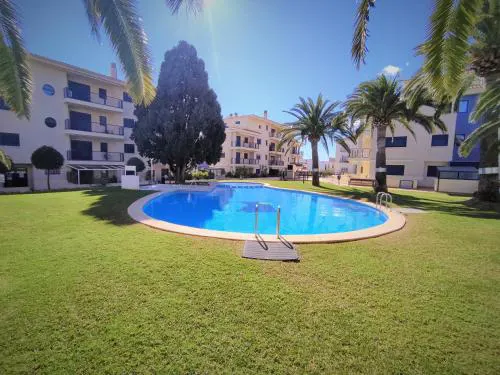 Bajo con terraza, parking y piscina en el centro PORTA MEDITERRANEA ALBERT VILLAS