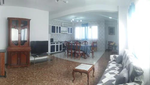 A Beautiful spacious Two Bedroom Apartment CB8EV