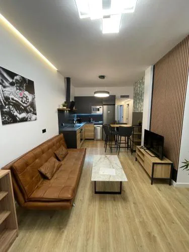 Alicante City Suite 1