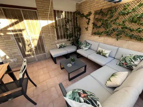 Apartamento con terraza en San Juan Playa
