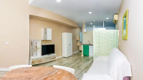 Apartamento en pleno centro de Alicante by Renthas