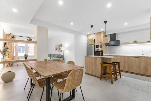 CHARLOT Center Apartment IV by SunCastle apartamentos