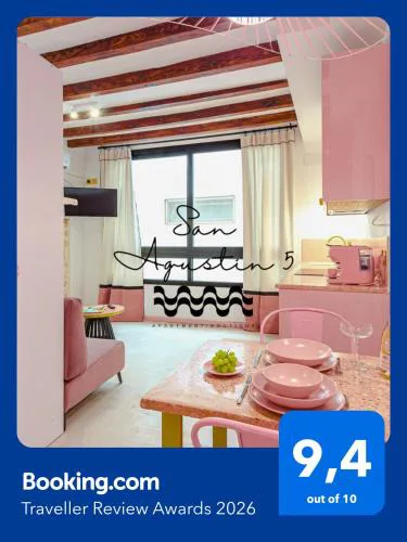Glamorous pink studio in city center