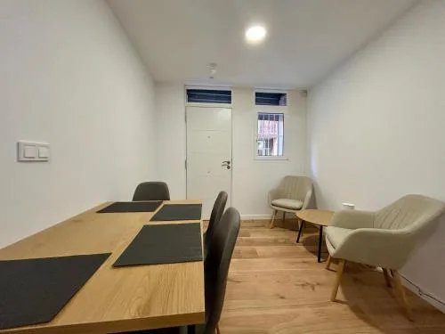 Long Stay Room 10 min walk to city center