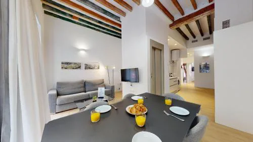 MyFlats Luxury City Center