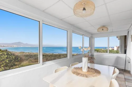 Paradise Retreat with Sea View & AC