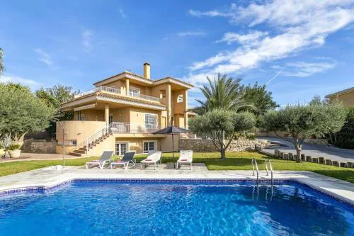 Totally Private Lux Boutique Villa Sleeps 11