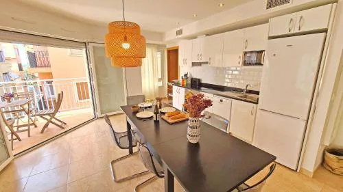 Valdes City Center Alicante by NRAS