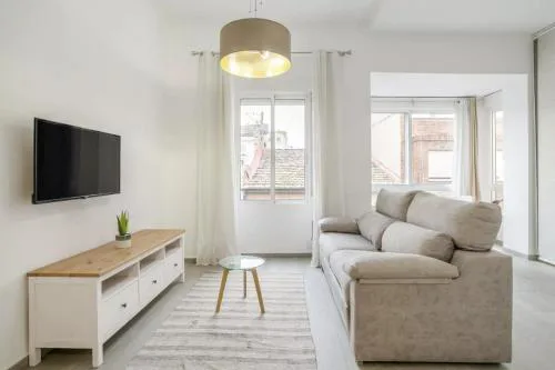Very nice and modern flat, in Alicante Center