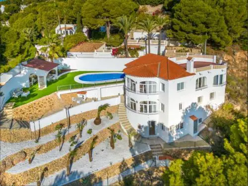 Alteaview Luxury villa By Calpitality