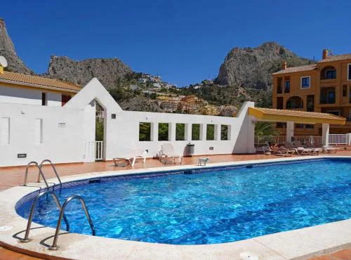 Sea and Garden View Mascarat