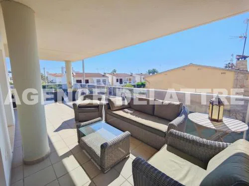 Apartamento con Piscina y Aire Acondicionado en Peníscola - ES-389-18